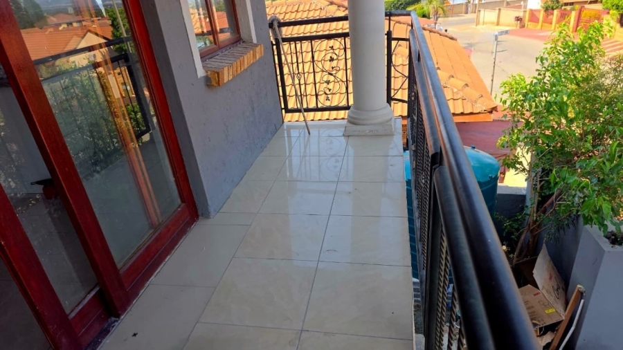 4 Bedroom Property for Sale in Tlhabane West North West